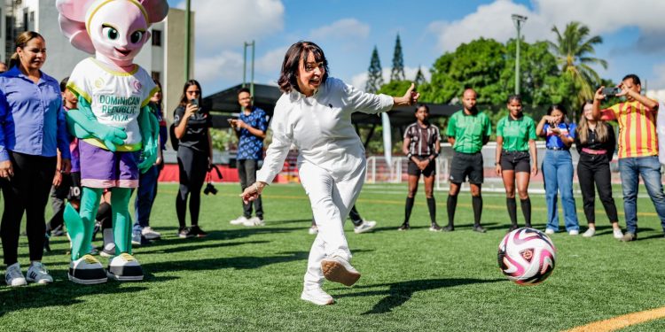 Inauguran Mundialito de Fútbol Femenino Sub-13 como antesala del Mundial Sub-17 de la FIFA
