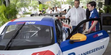 Banreservas organiza encuentro con Jimmy Llibre previo al GT Challenge