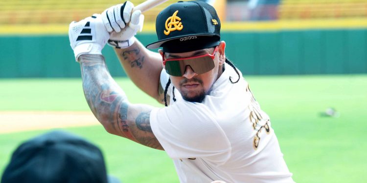 Las Águilas Cibaeñas inician campamento de entrenamiento con cerca de 100 jugadores convocados