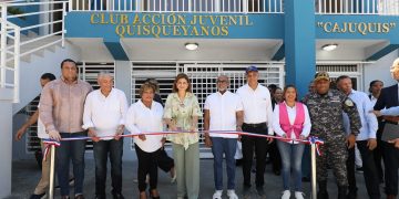 Raquel Peña entrega el club deportivo Cajuquis totalmente remodelado en Santo Domingo Oeste