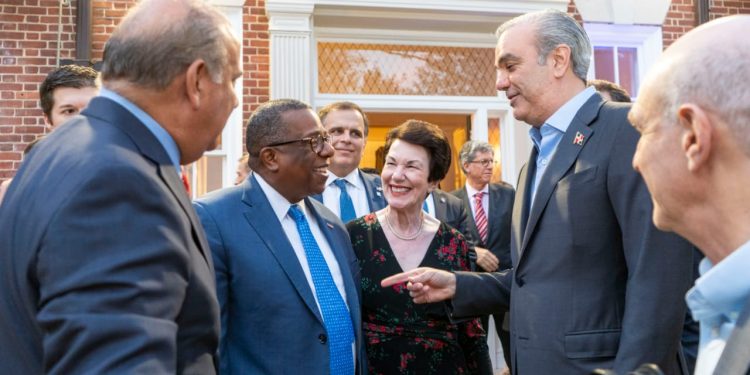 Sonia Guzmán destaca el liderazgo internacional del presidente Abinader en Washington
