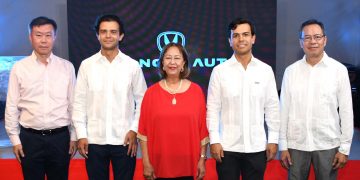 Changan y GAC celebran el 75º Aniversario de la República Popular China y el Festival Automotriz del Barrio Chino