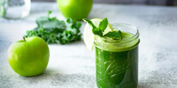 Zumos verdes détox: aliados para adelgazar y mejorar la salud