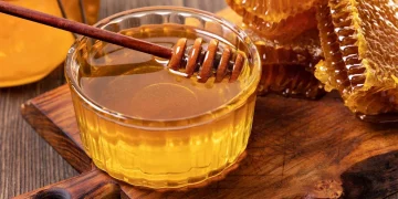 ¿Qué sucede si consumes miel diariamente y cómo influye en el hígado (y en otros órganos)?