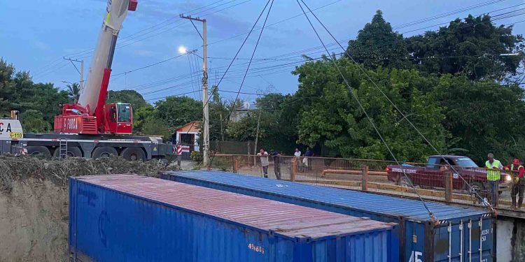 Inician construcción de desvío para nuevo puente El Flumen en Hato del Yaque
