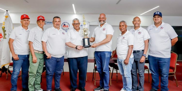 ASA inicia Tercer Torneo de Softbol Molinete Sub-23 en Santiago con la Copa Alcaldía de Santiago