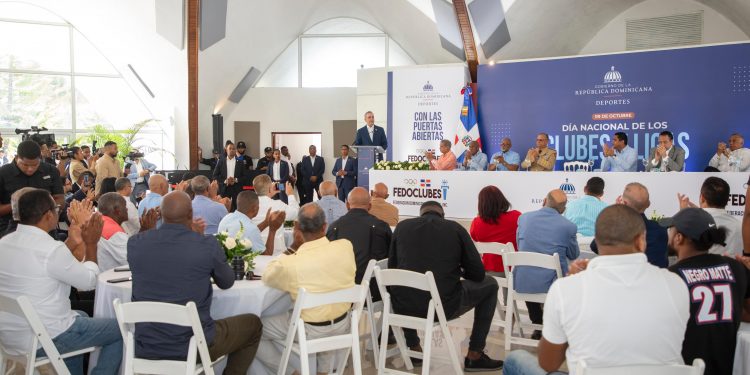 Gobierno lanza plan de construcción y remodelación de 49 espacios deportivos en el Gran Santo Domingo