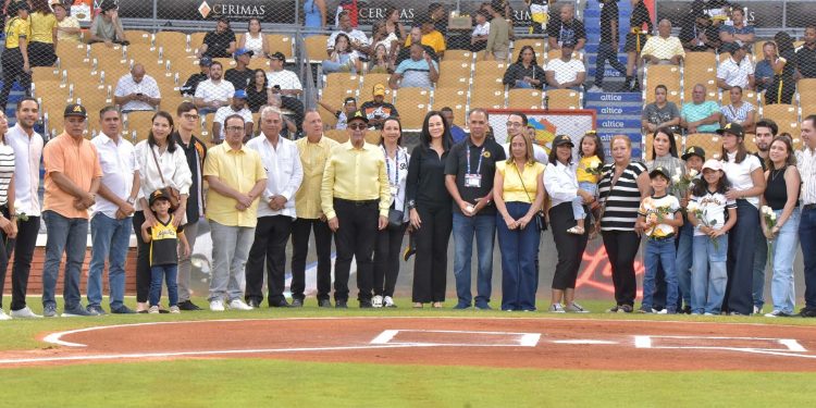 Águilas Cibaeñas rinden homenaje a Don Papi Bisonó en emotivo juego contra el Licey