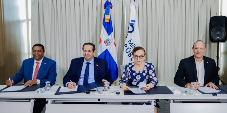Alcaldía de Santiago, Ministerio Público, Salud Pública y LMD firman acuerdo interinstitucional para implementar plan piloto de protección animal