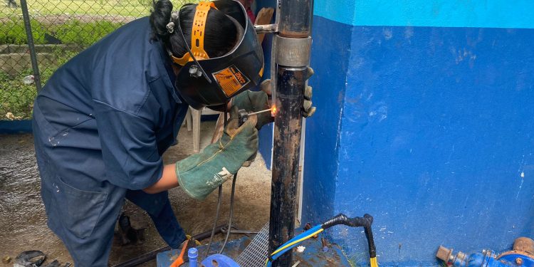 Coraasan restaura servicio de agua en Jacagua con nueva bomba en el «Pozo de Chepe»