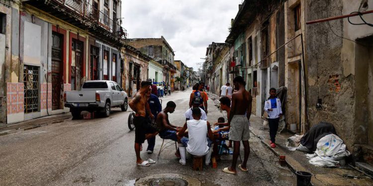 Cuba enfrenta un apagón total tras una falla en su principal central eléctrica