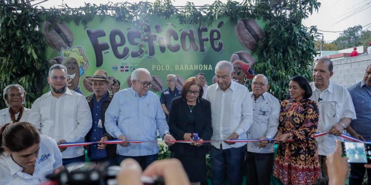 Barahona celebra décimo sexto Festival de Café para promover la industria cafetalera