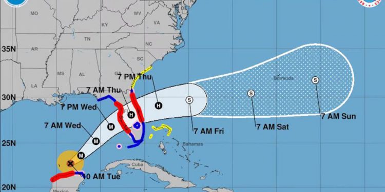 Huracán Milton amenaza Florida: Biden advierte que podría ser el más devastador en un siglo