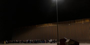 El gobierno de Biden no renovará permisos temporales para migrantes de cuatro países