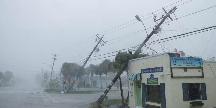 Estados Unidos se prepara para el impacto de ‘Milton’, catalogado por Biden como «la tormenta del siglo»