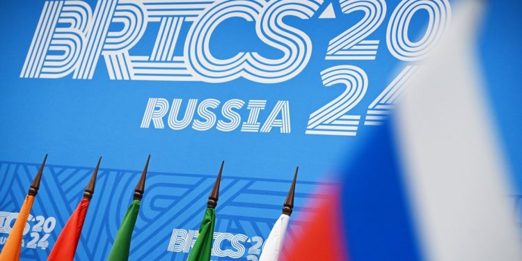 Inicia la XVI Cumbre de los BRICS en Rusia con la participación de 36 países y 22 líderes