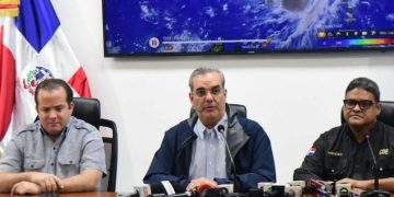 Abinader convoca reunión de emergencia en el COE para supervisar medidas ante pronóstico de lluvias