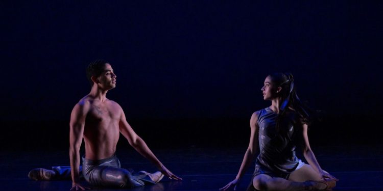 Alexander Marmolejos, joven promesa de la danza que representa al país internacionalmente