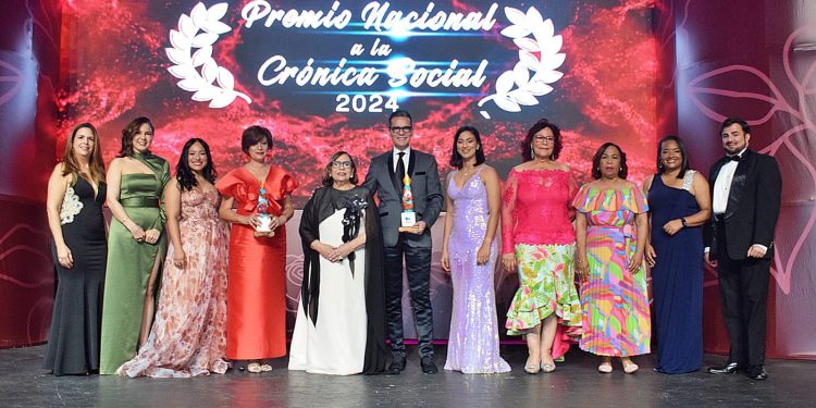 Asociación Dominicana de Cronistas Sociales reconoce trayectoria de pioneros y fundadores