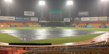 Mal tiempo provoca nueva suspensión del juego Toros vs Águilas en Santiago