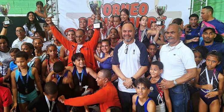 San Francisco de Macorís sorprende a los favoritos y se corona campeón del Torneo Regional Norte de Gimnasia Artística