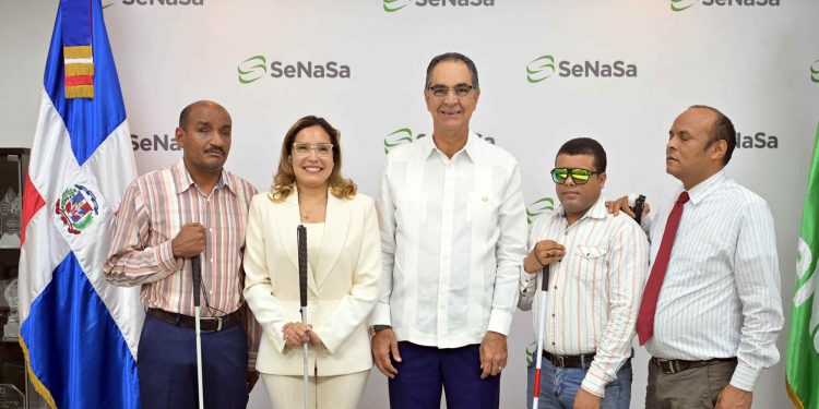 SeNaSa y Fundación Francina Hungría se unen para beneficiar a personas con discapacidad visual