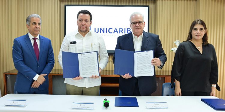 UNICARIBE y la Comisión Nacional de Golf firman convenio para democratizar el acceso al golf en República Dominicana