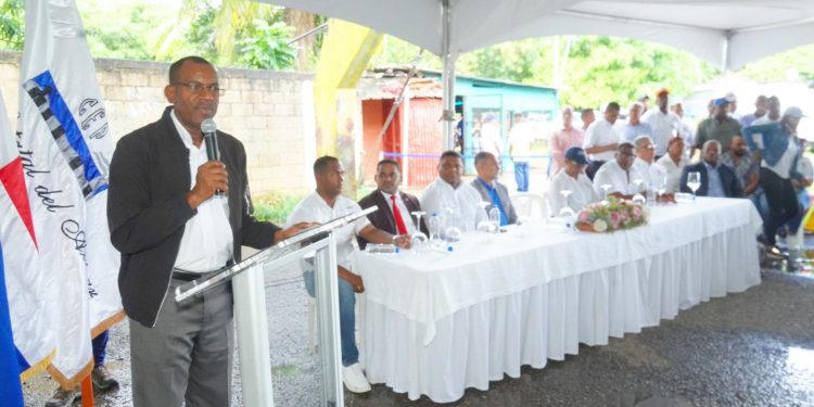 UTECT inicia proyecto de titulación de solares y viviendas en La Cuaba, beneficiando a más de 5 mil personas