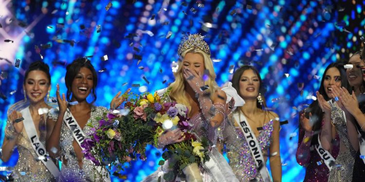 Victoria Kjær Theilvig hace historia como la primera danesa en ganar Miss Universo 2024