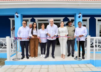 Presidente Abinader inaugura CAIPI e Instituto Tecnológico en Dajabón y supervisa importantes proyectos para la provincia