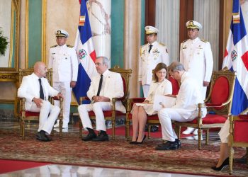 El presidente Abinader recibe cartas credenciales de siete nuevos embajadores