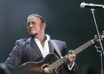 Anthony Santos promete un espectáculo épico el 28 de diciembre en Santiago