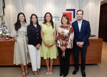 La ABA y Coursera firman alianza estratégica para impulsar la capacitación del Sçsector financiero en la República Dominicana