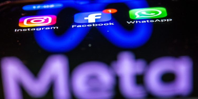 Fuerte caída de Facebook, Instagram y WhatsApp afecta a millones de usuarios en varios países