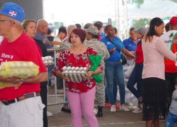Más de 500 mil personas beneficiadas en las Ferias Navidad del Cambio organizadas por el Inespre