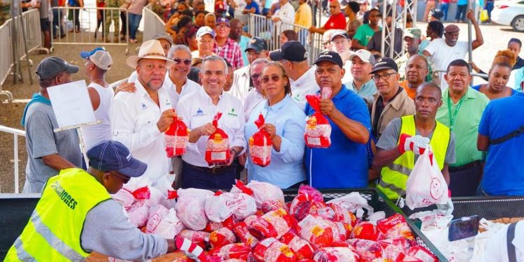Más de 82,000 personas aprovechan Feria Navidad del Cambio del Inespre en San Cristóbal
