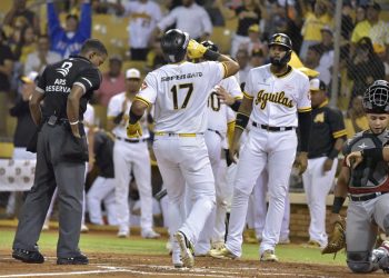 Águilas anuncian contratación del relevista Sam McWilliams