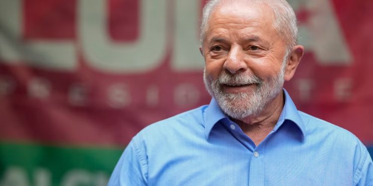 Lula da Silva sale de cuidados intensivos tras cirugía intracraneal y muestra una recuperación favorable