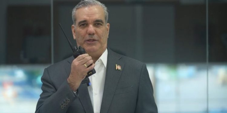 Abinader resalta el compromiso de las Fuerzas Armadas y la Policía Nacional en su mensaje de fin de año
