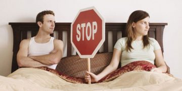 ¿Por qué cada vez más mujeres en España optan por la abstinencia sexual?