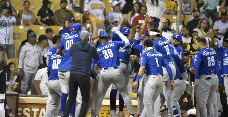 Tigres eliminan a las Águilas con jonrón de Andújar