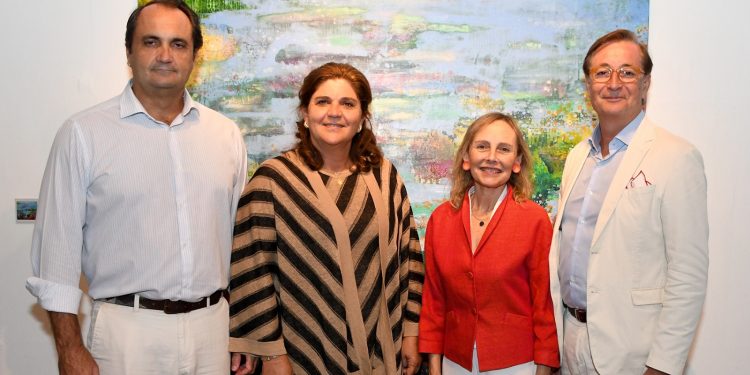 Club Hemingway acoge la exposición «La celebración de la mirada» del pintor español Pere de Ribot