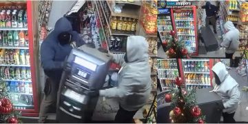 «Trituradores de Medianoche» desvalijan 50 cajeros en negocios de Nueva York