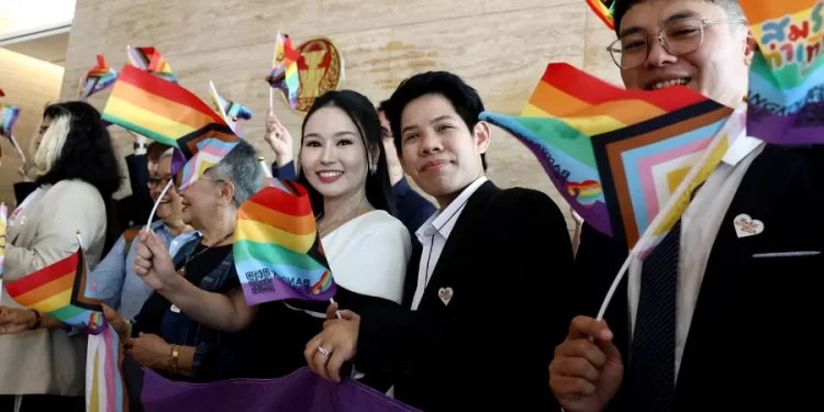 Tailandia se posiciona como el primer país del sudeste asiático en aprobar la legalización del matrimonio entre personas del mismo sexo