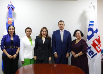 INDOTEL y Ministerio de la Mujer se unen para cerrar la brecha digital de género
