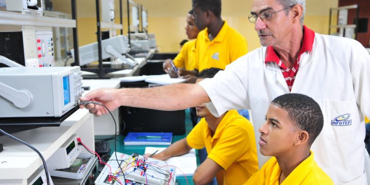 INFOTEP impactará a más de 4,600 empresas en 2025 con su Plan Operativo Anual