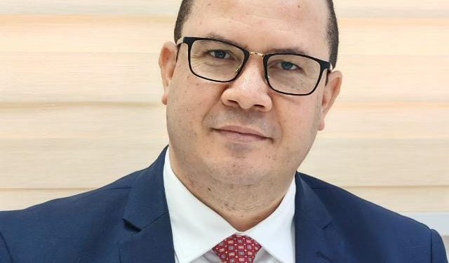 Politólogo considera presidente Trump busca restablecer el orden internacional unipolar