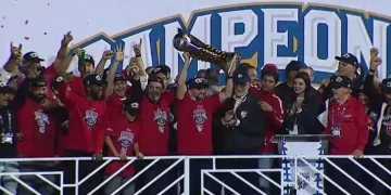 Leones del Escogido campeones nacionales tras triunfo en el séptimo juego