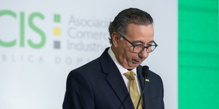 Marcos Santana Mena asume la presidencia de la ACIS y llama a la innovación para fortalecer la competitividad