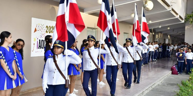 Dirección Regional 08 del Minerd inicia el segundo período del año escolar 2024-2025